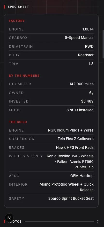 The same build's forum-style spec sheet on a phone